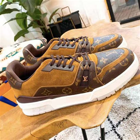 lv trainers brown